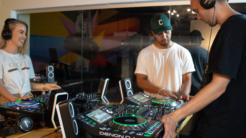 DJ class at WSA Fort Lauderdale