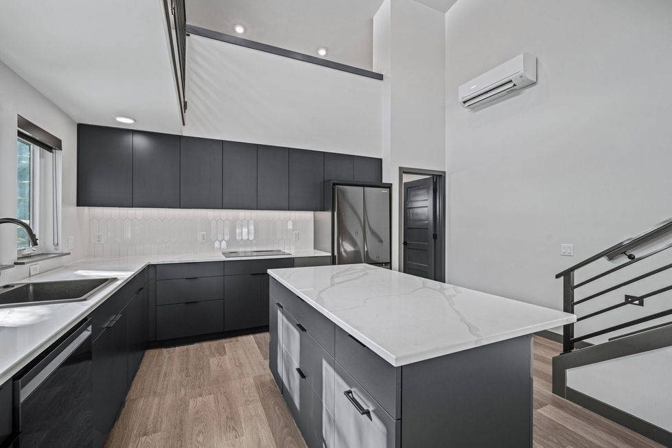 Kitchen - 14-web-or-mls-19967-2 Alderwood Cir-14