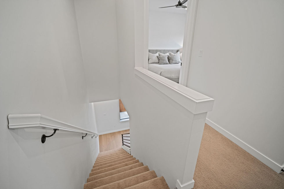 Hallway - 19-web-or-mls-134 NW Broadway Units-19