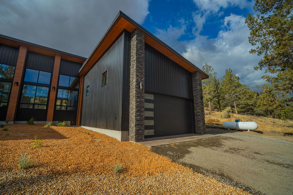 Exterior - 29-web-or-mls-12312 SW Horny Hollow-029
