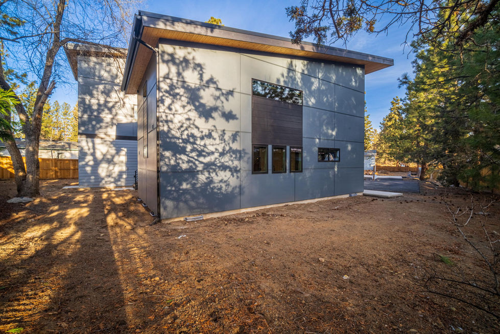 Exterior - 3-web-or-mls-19967 Alderwood Circle-03