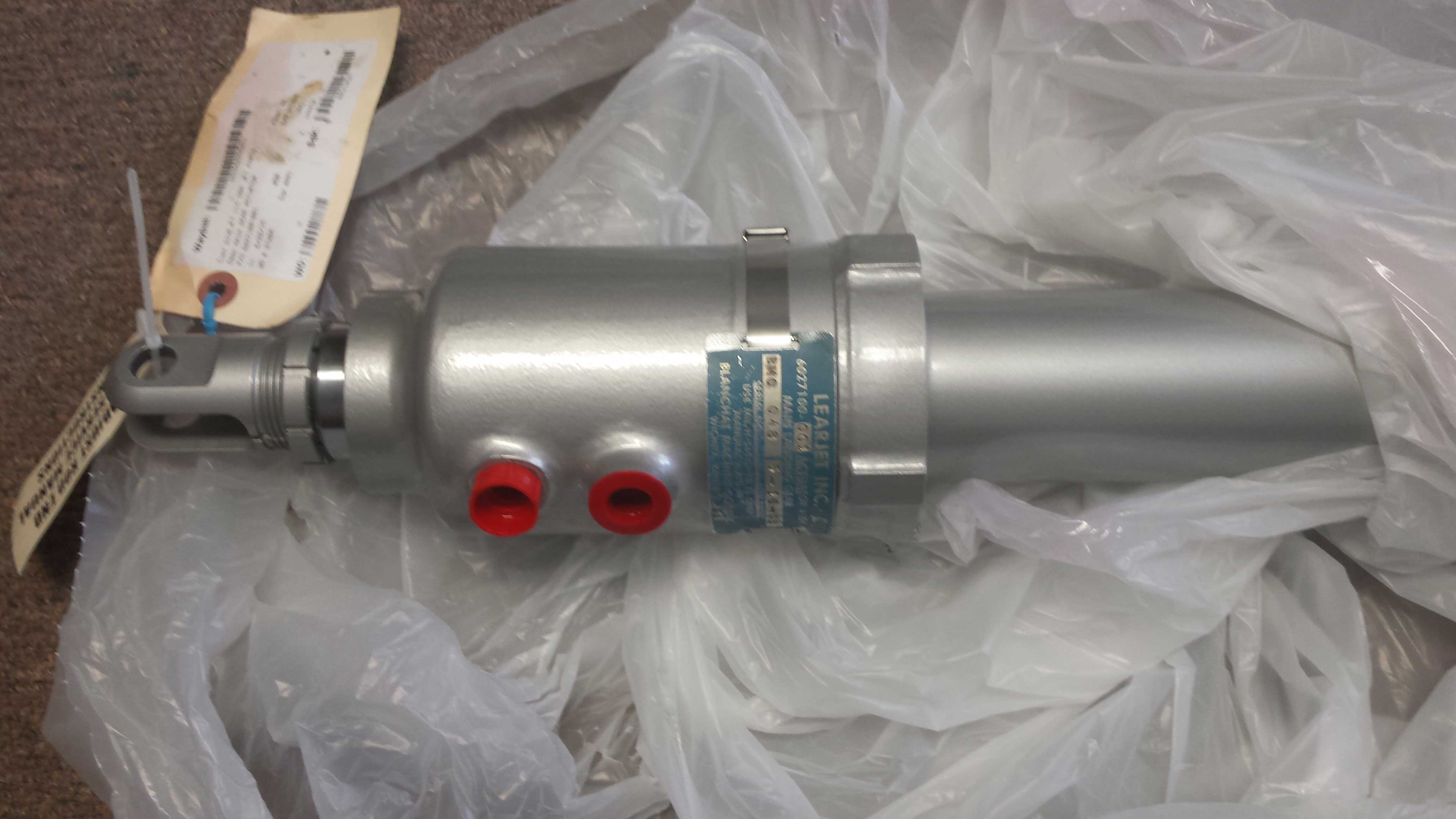 Learjet 60 Main Landing Gear Actuator Assembly P/N 6027100-001