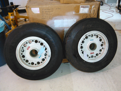 Gulfstream Wheel Assembly P/N 9561061-9