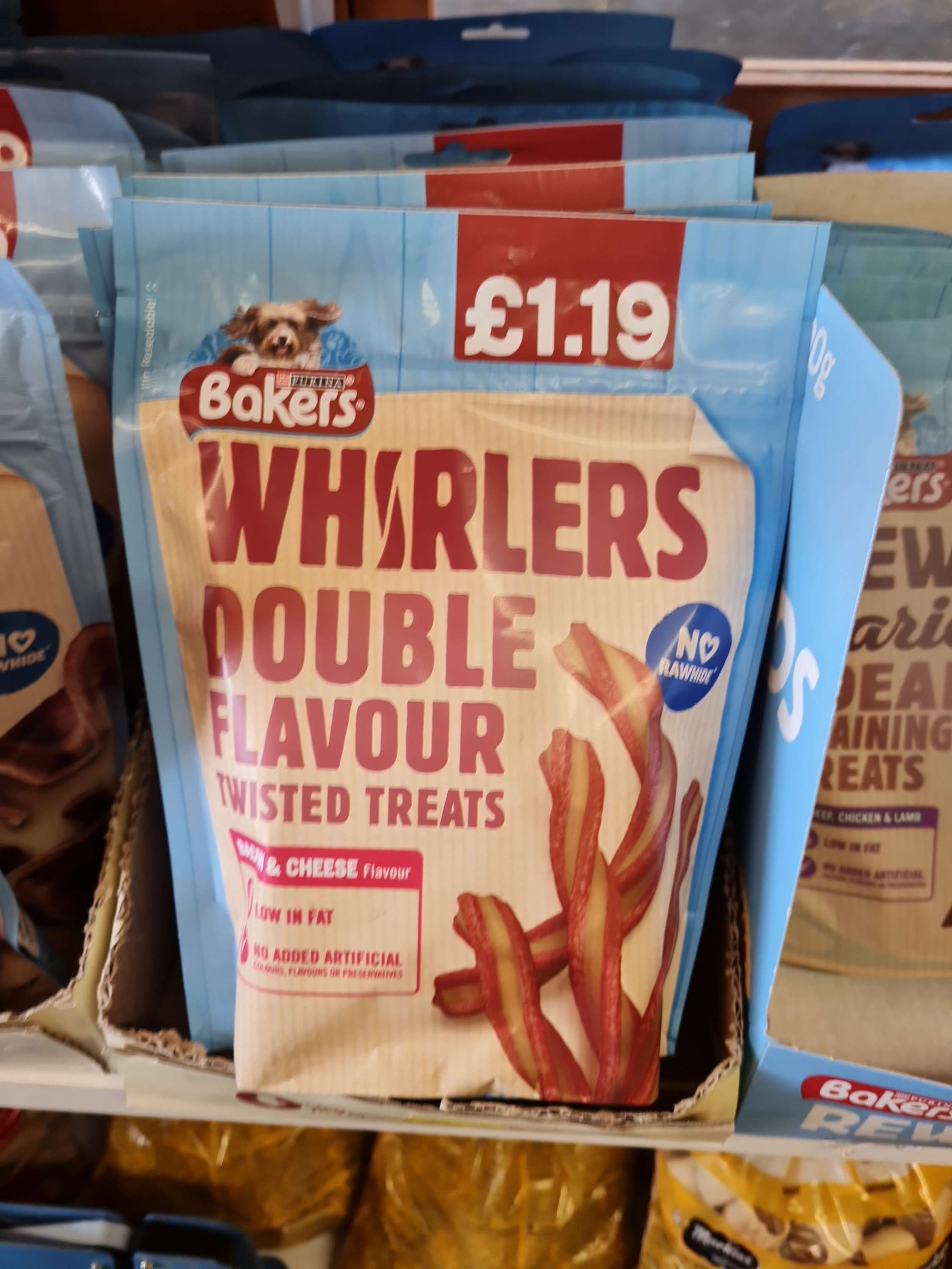 Bakers whirlers bacon and cheese 130g