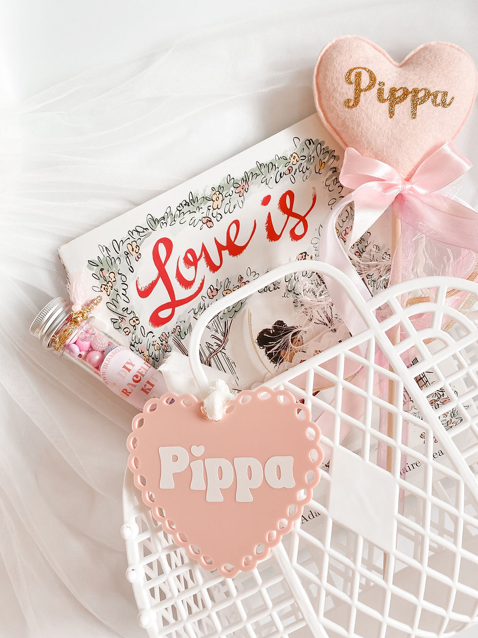 Thumbnail: Love Heart Jelly Basket 