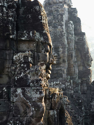 Siem Reap & Phnom Penh Travel Guide