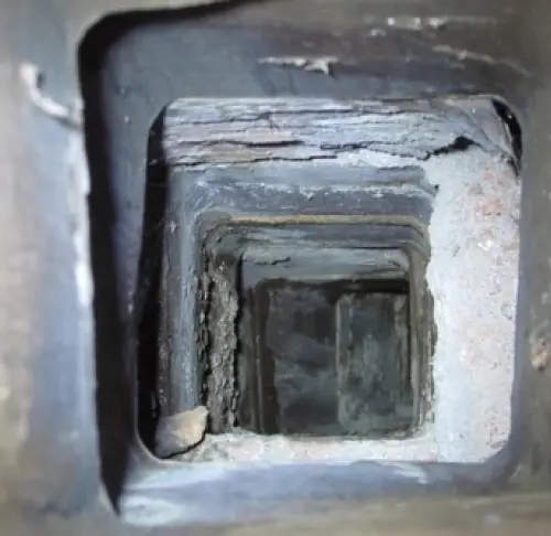 6794f7c92f009b7db25a8325_Chimney-Inspection-03 .webp