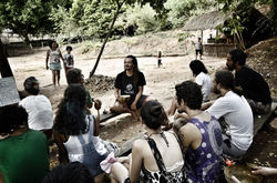 Hábitos_indígenas_são_vivenciados_por_visitantes_-_Foto_-_Ney_Douglas_(3)
