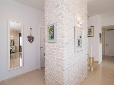 קיר לבנים מפירוק.jpg