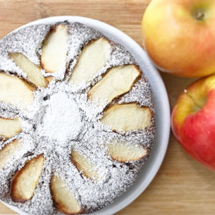 Torta di mele e grano khorasan integrale