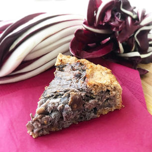 Torta salata integrale al radicchio rosso di Treviso (senza latticini)