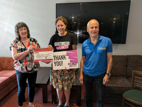 Solent support 'Young Lives vs Cancer'