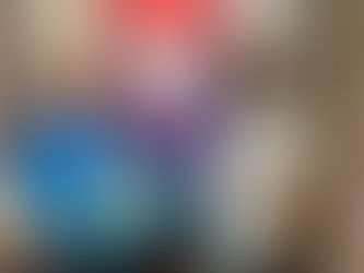 Former teacher shares pour painting passion at local paint night at Boston Pizza