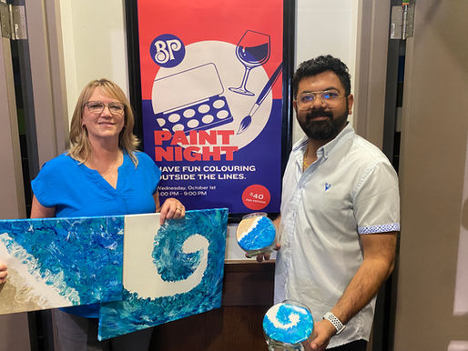 Former teacher shares pour painting passion at local paint night at Boston Pizza