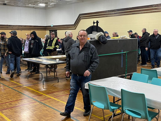 Shakespeare Optimist Club serves record crowd at annual Easter dinner