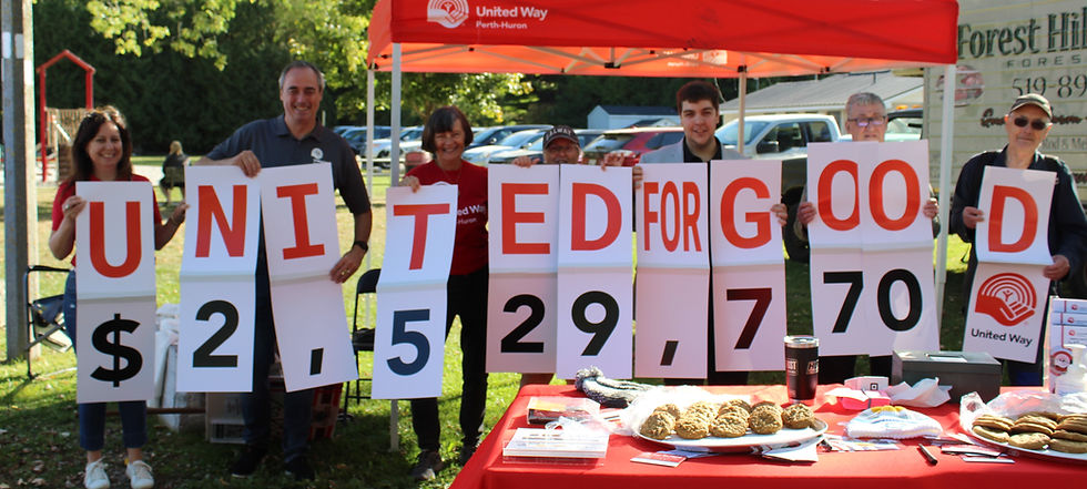 The United Way Perth-Huron unveiled a 2025-2026 campaign goal of $2,529,770 at the St. Marys Farmers’ Market on Saturday. Pictured from left are campaign co-chair Kristin Sainsbury, co-chair John Wolfe, Pam Zabel, Gwen Bradley, deputy mayor Brogan Alyward, Paul Williams and Al Slater.