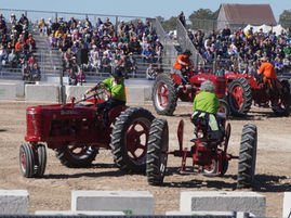 Dancing tractors make a final appearance at International Plowing Match