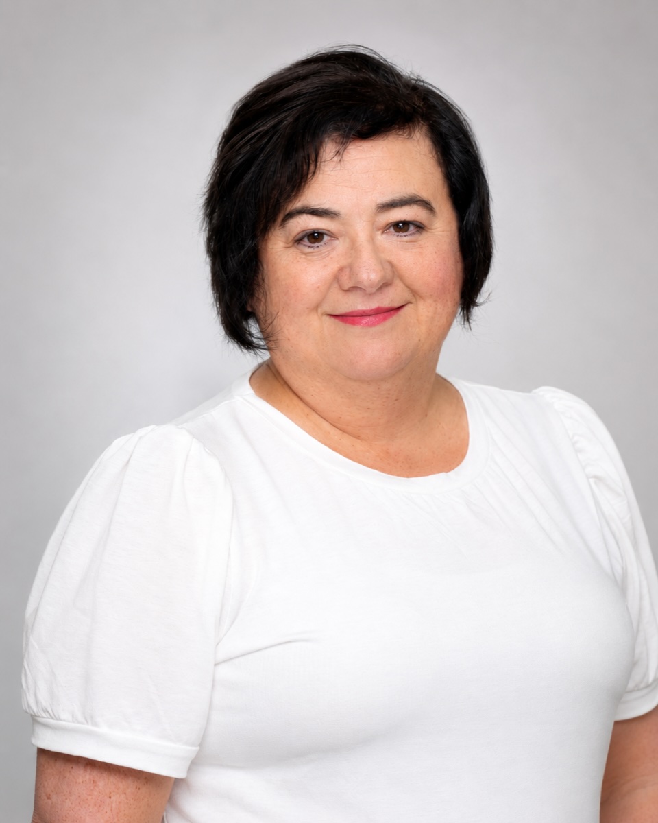 Writer: Alicia Vandine