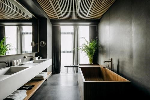Image is the property of Nobu