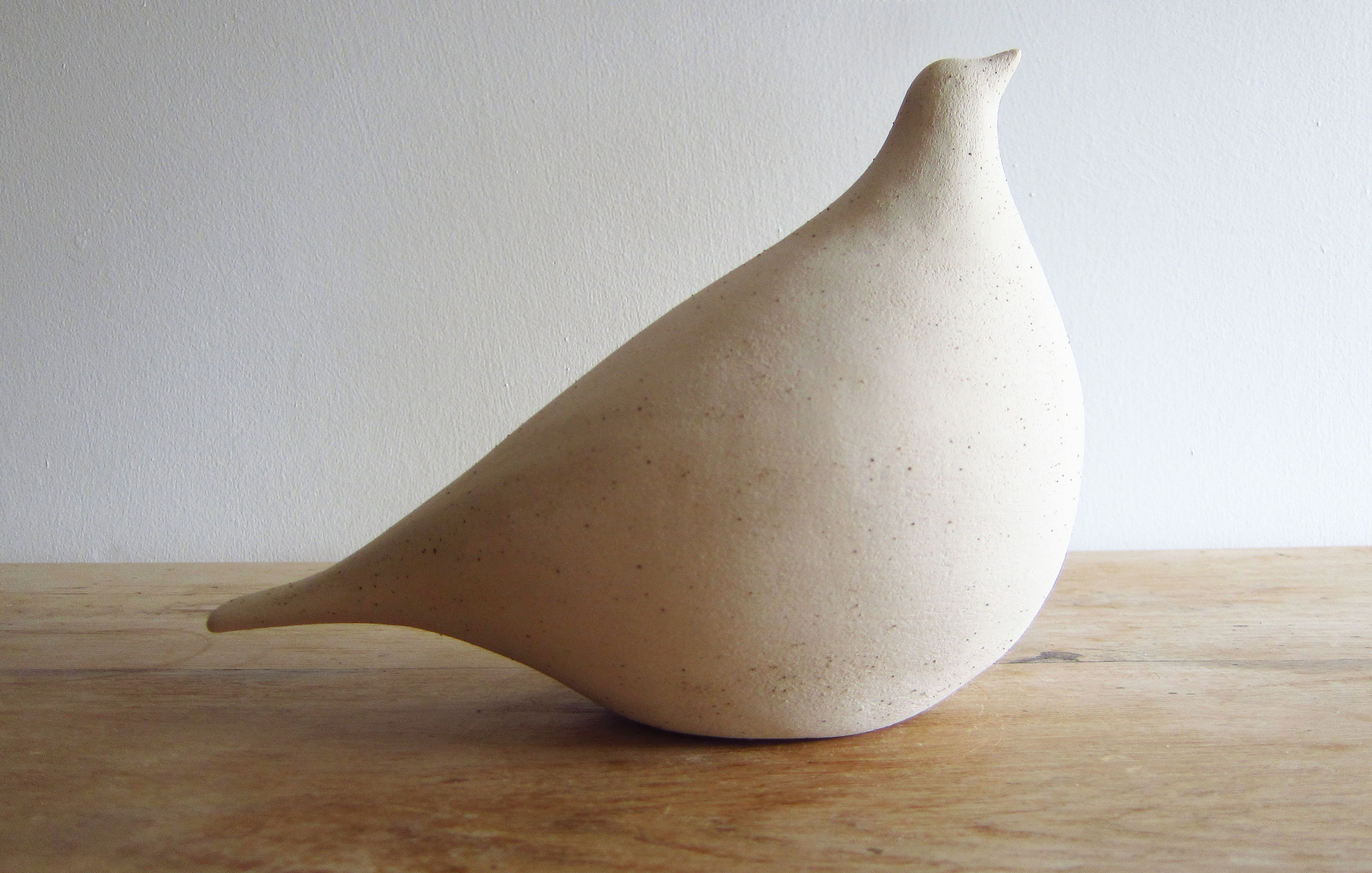 rustic pale stoneware songbird CMS524