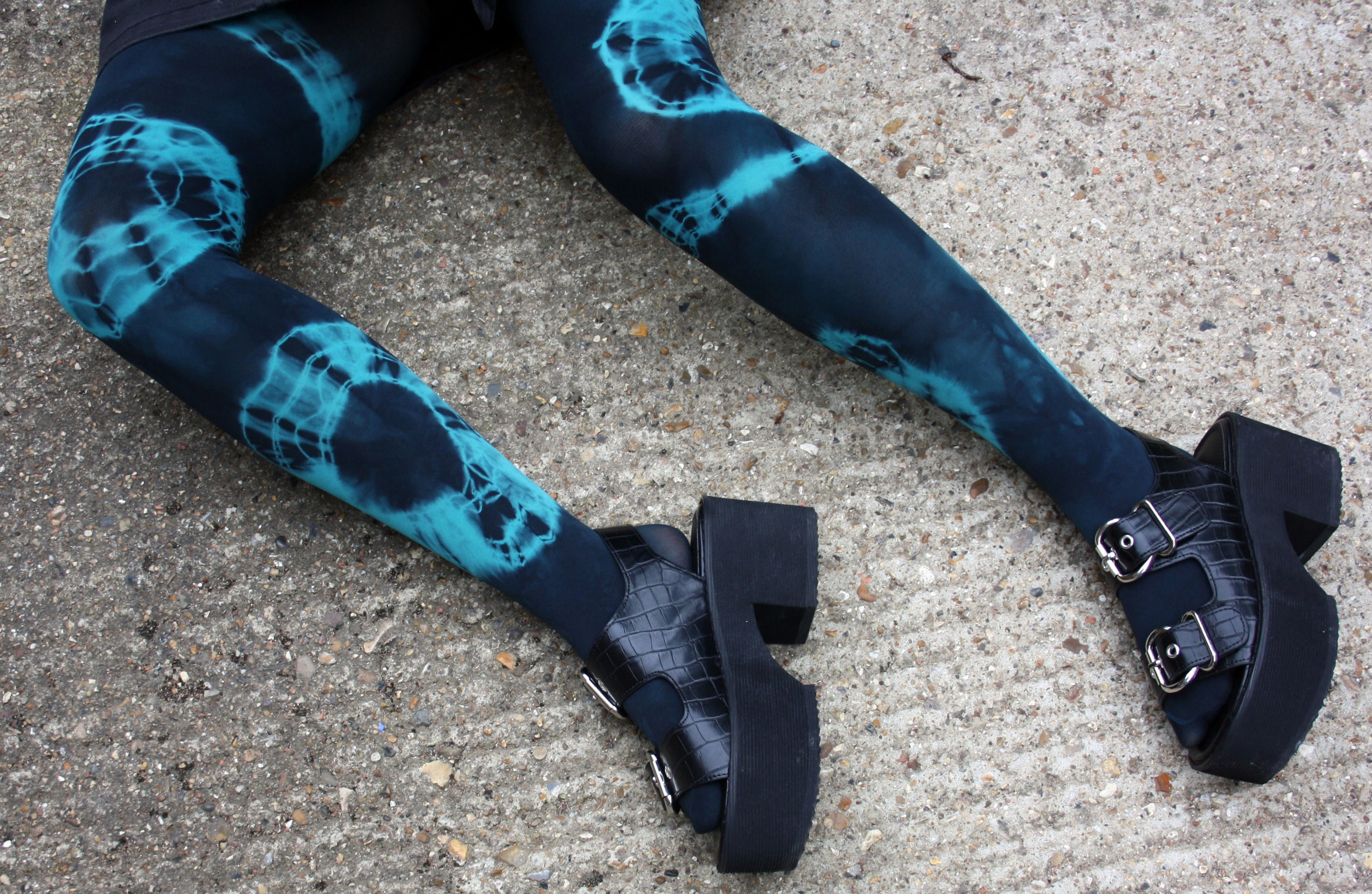 Tie dye tights, dip dyed hosiery, tie dyed pantyhose, aqua blue, black PSYCHADELIC patterned tights, loulabelle couture