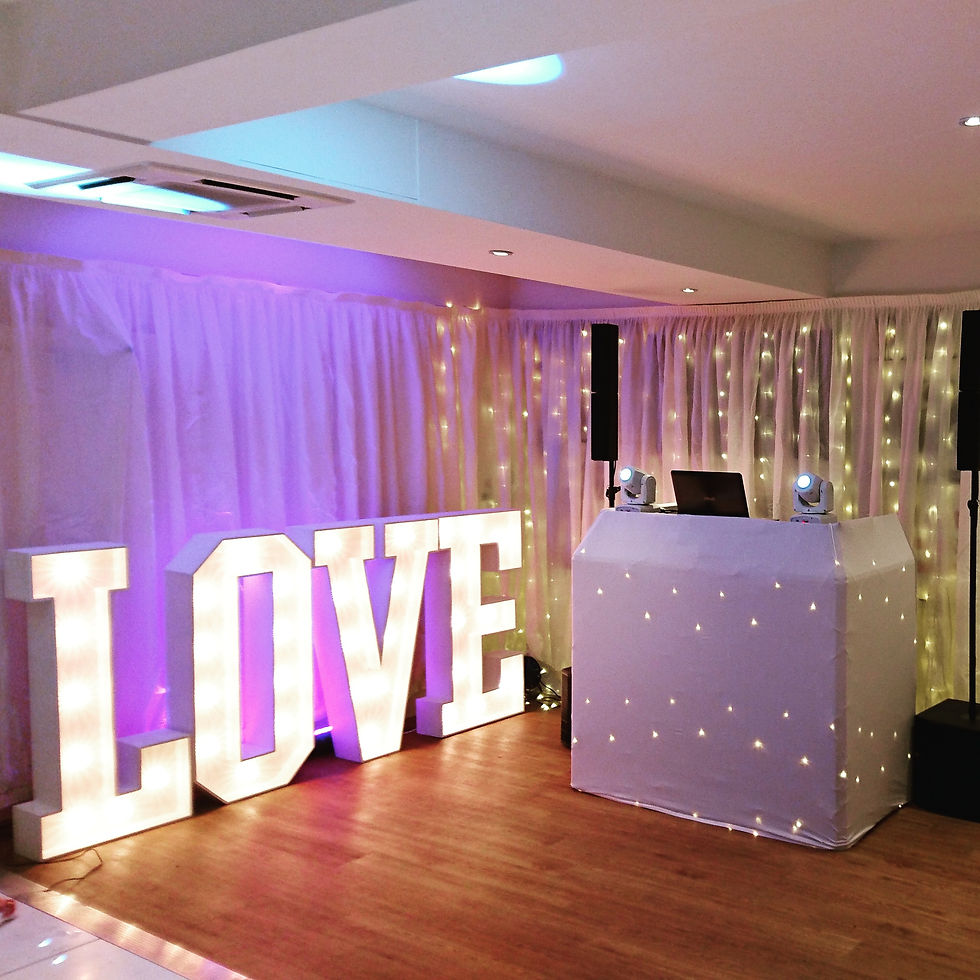WHITE WEDDING LOVE