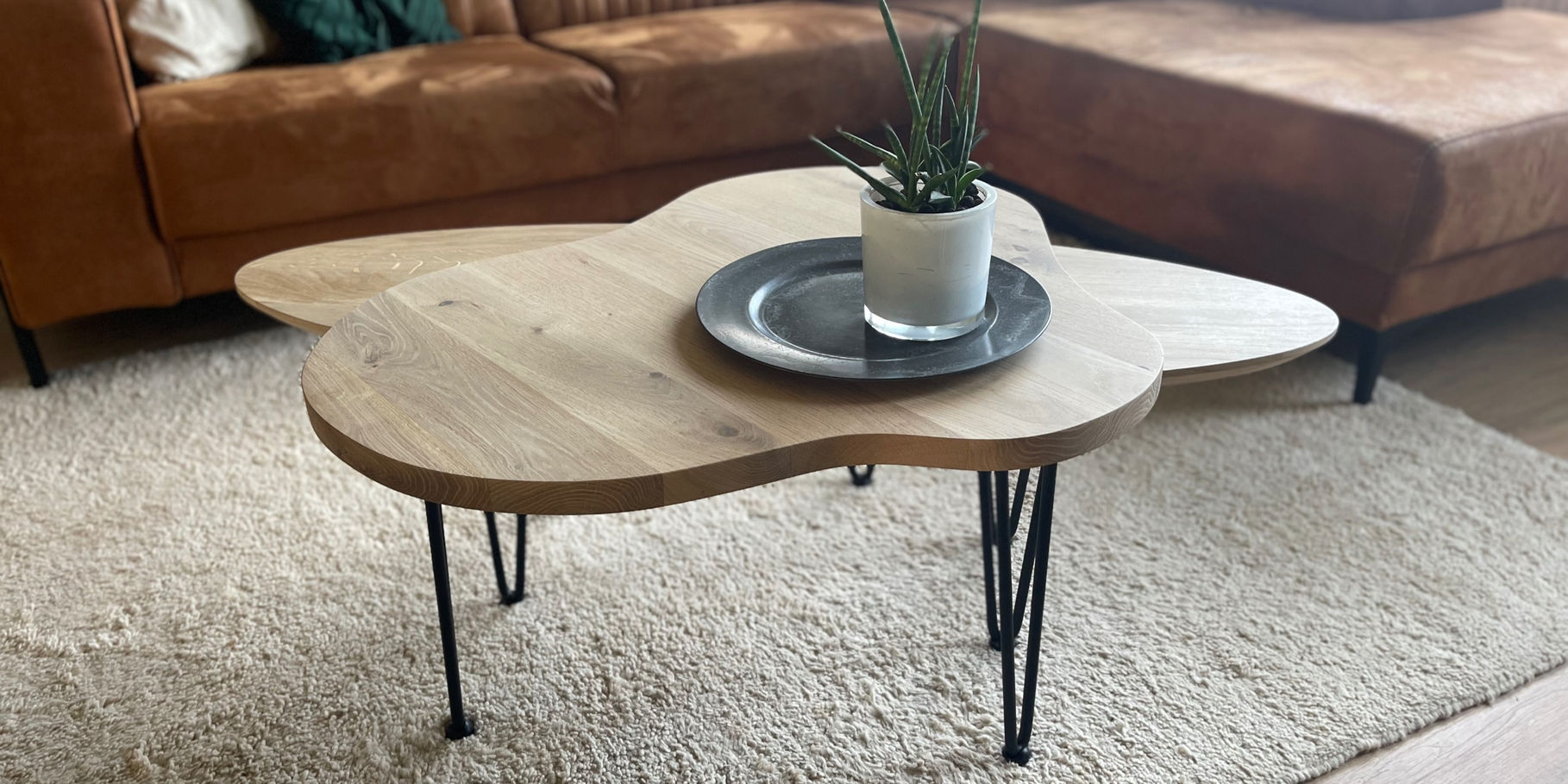 Salontafelset organische vorm, custom made, massief eikenhout