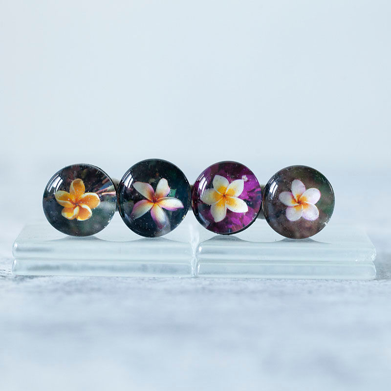 Thumbnail: Mini Magnets