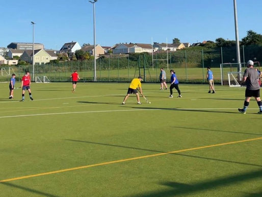 Fishguard & Goodwick HC collaborate with Pembrokeshire Leisure to deliver walking hockey sessions