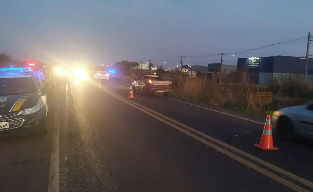 Criança morre após ser atropelada na BR-452 em Uberlândia