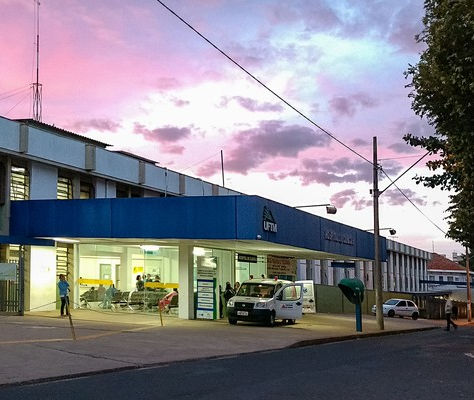 Jovem com dor abdominal descobre gravidez e dá à luz em apenas 14 minutos em Uberaba