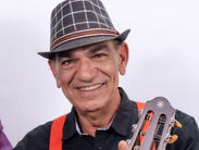 Morre Lísias Abrão, Músico Conhecido pela Sua Voz Singular e Apresentações Vibrantes