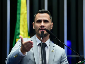 Cleitinho é eleito governador de Minas Gerais no primeiro turno