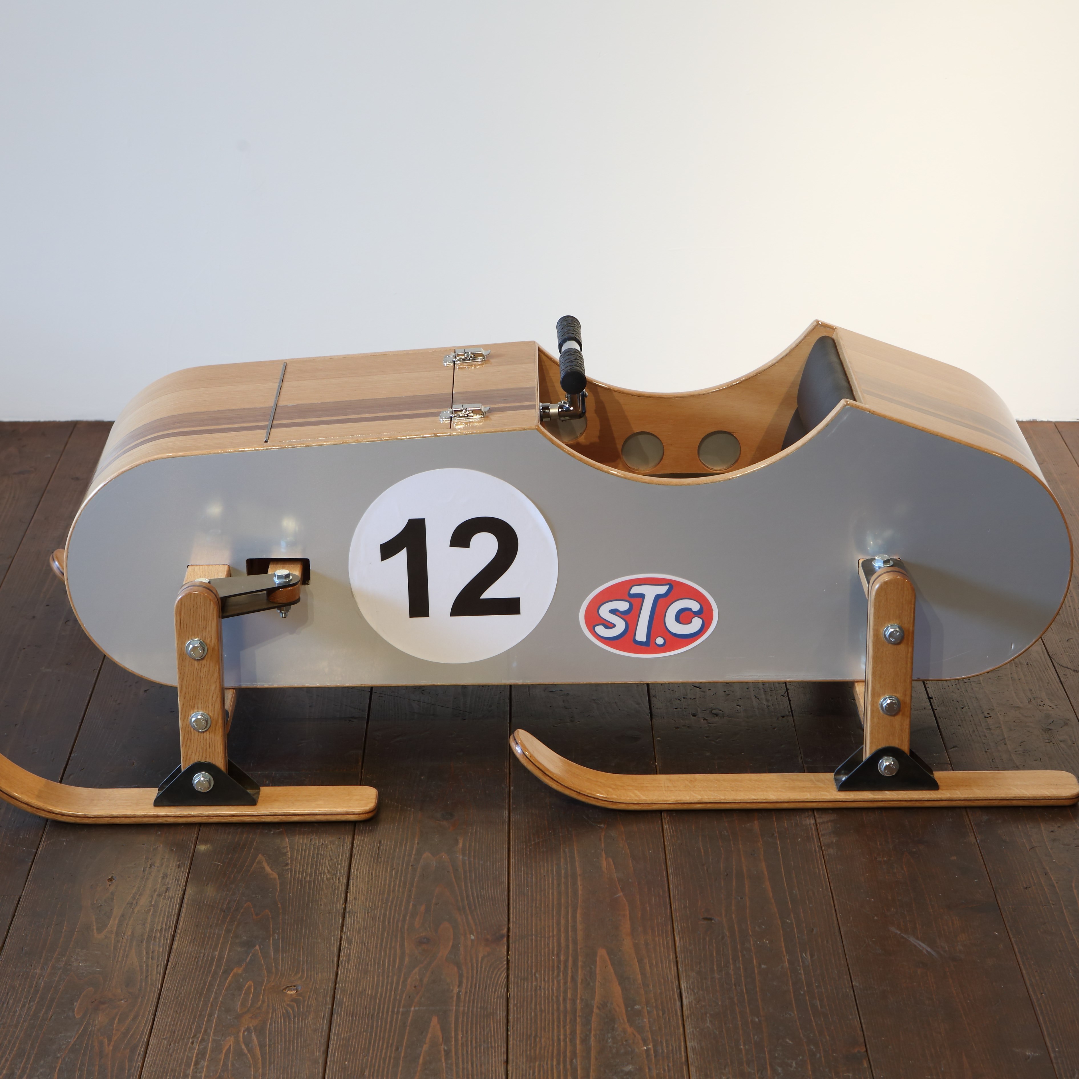 Jr. BOBSLEIGH / wedge