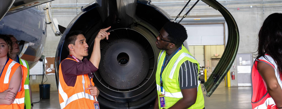 Intern aviation day 2024 sun country airlines