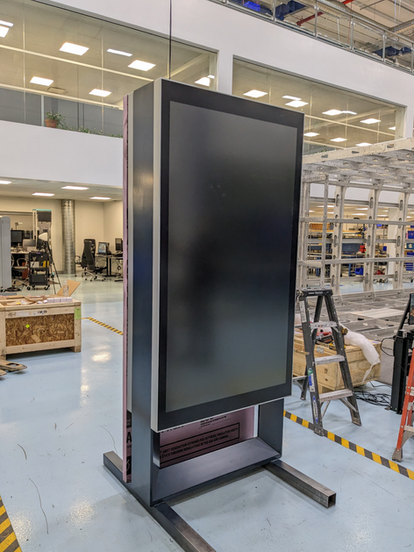 Totem: Outdoor Digital Display