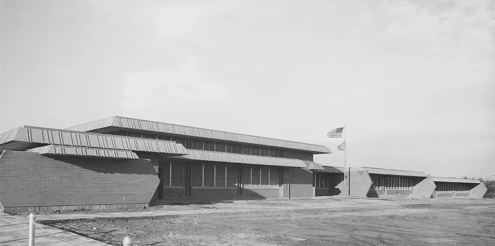 93b46f_a0f678b35f08422dba3173c1de22fd6b~mv2