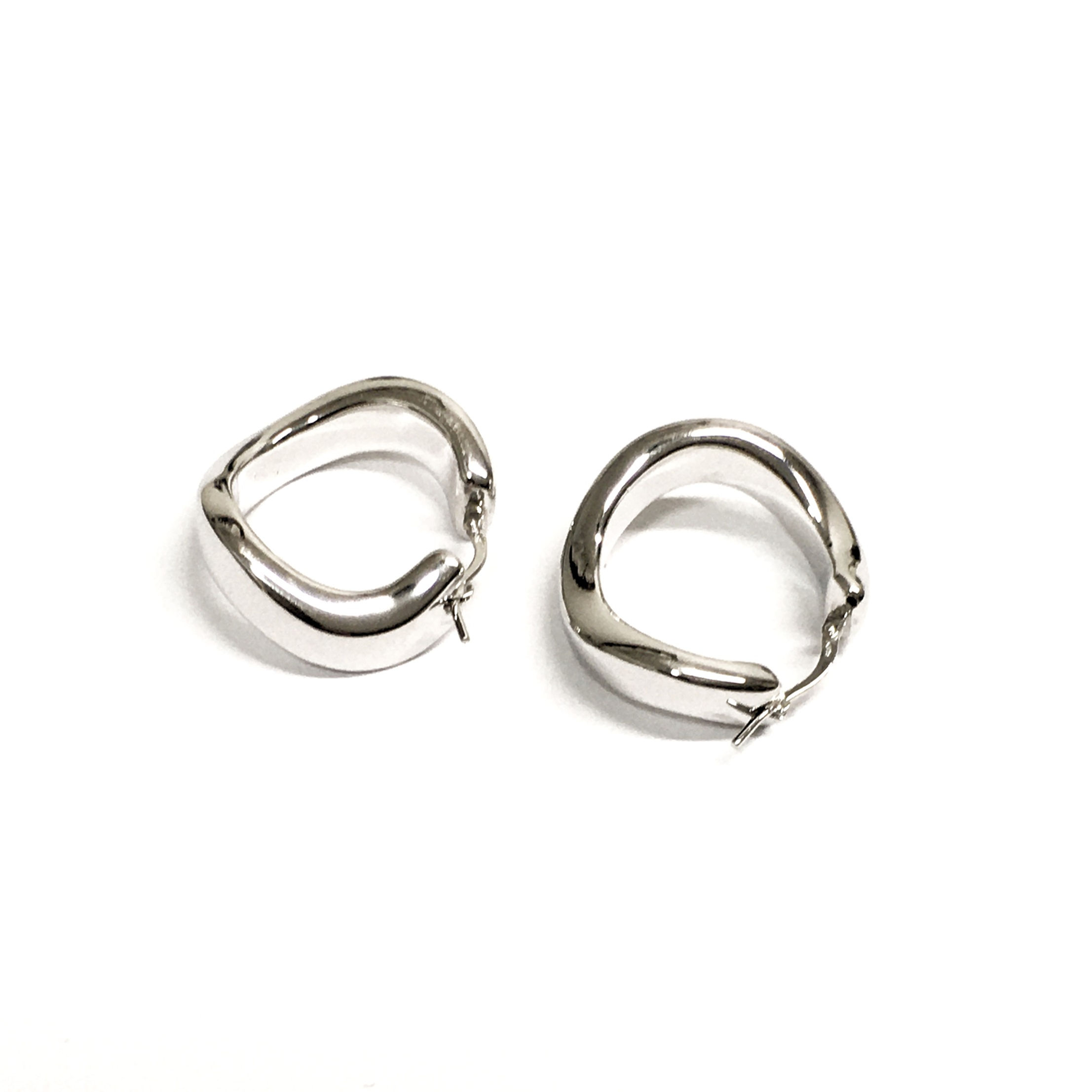 Orecchini elettroformati tondi ritorti