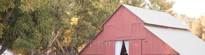 barn wedding_edited_edited.jpg