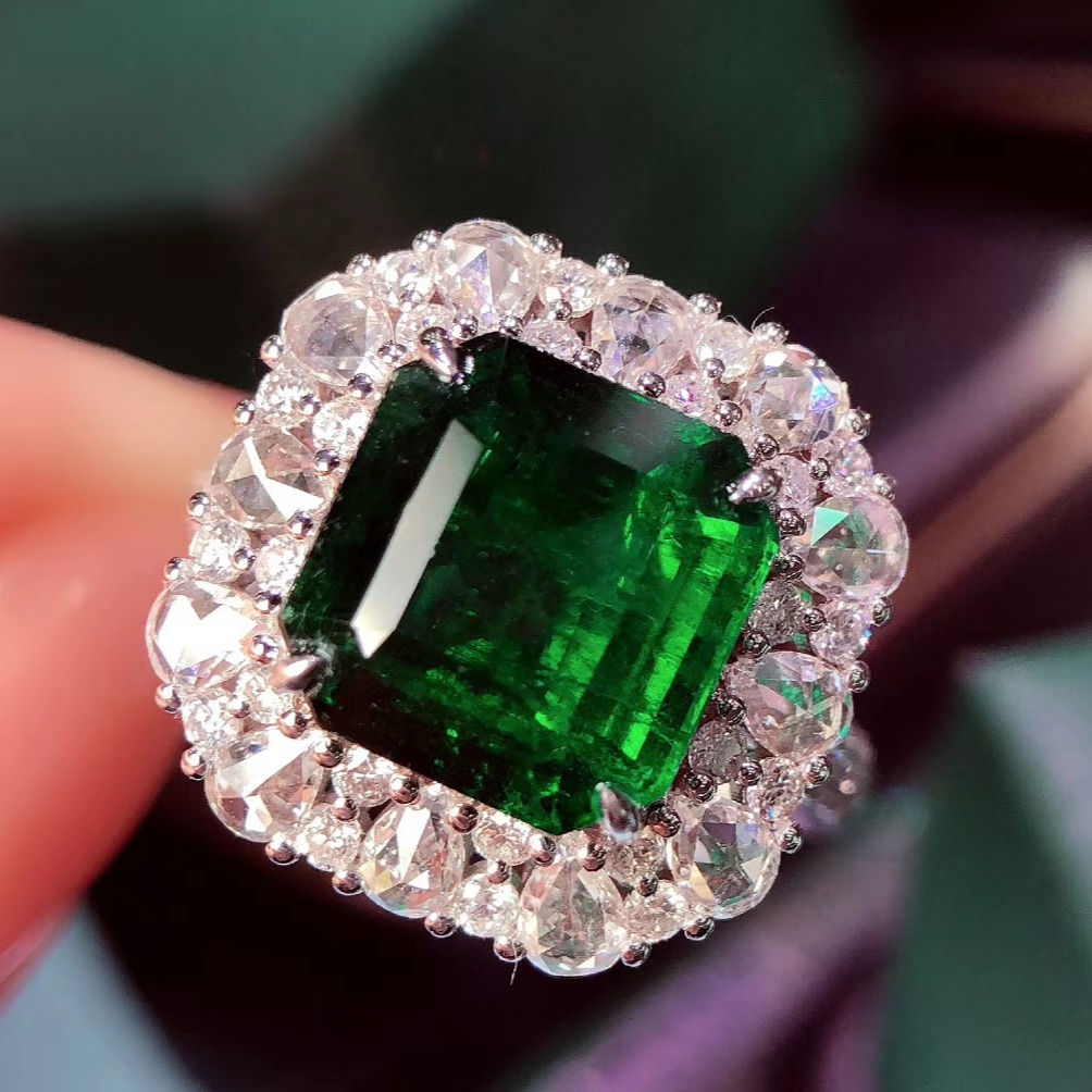 Vivid Green Emerald Ring 3.49ct