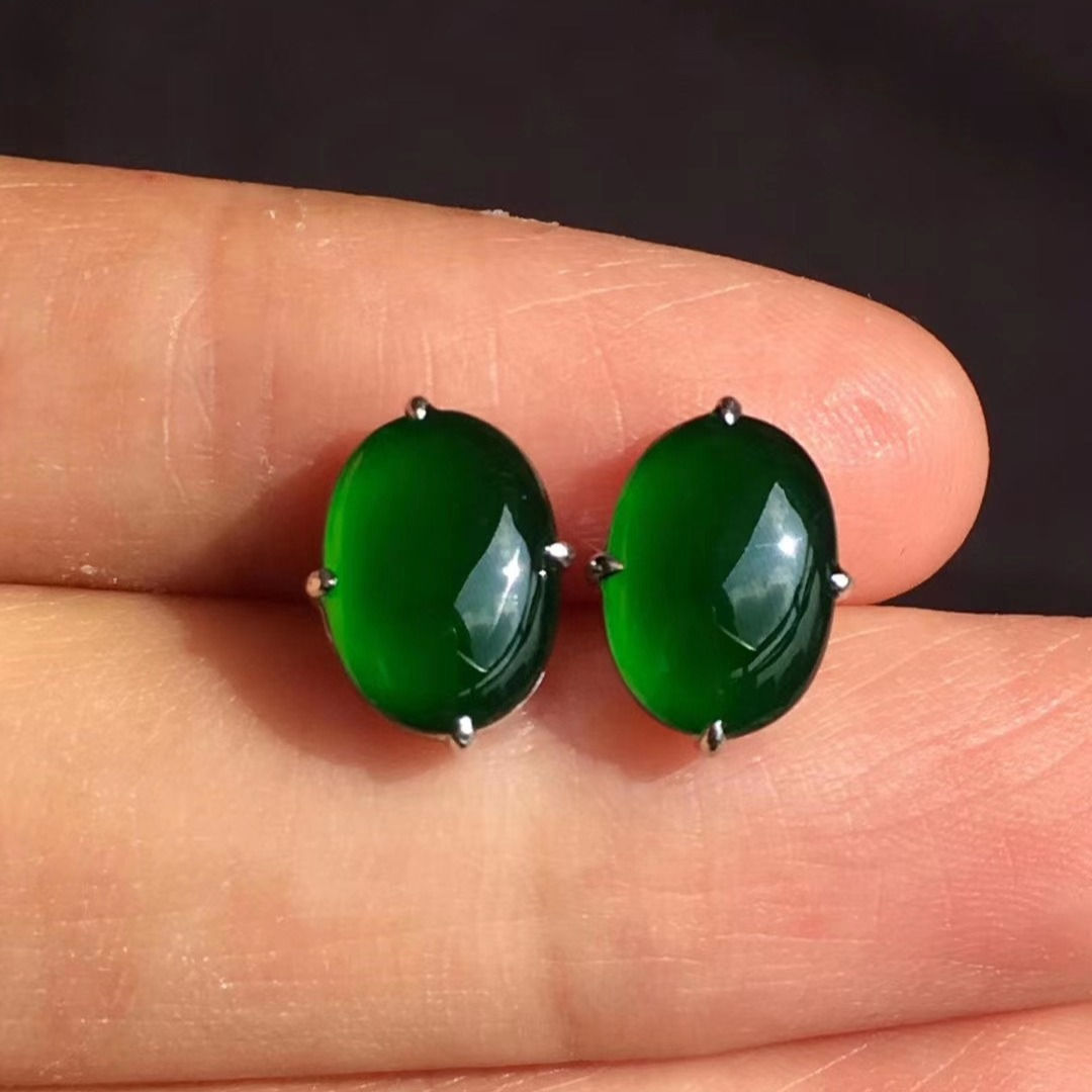 Emerald Earrings