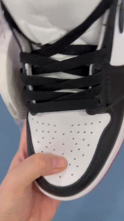 Thumbnail: W49 Jordan Black Toe Cao (SC)