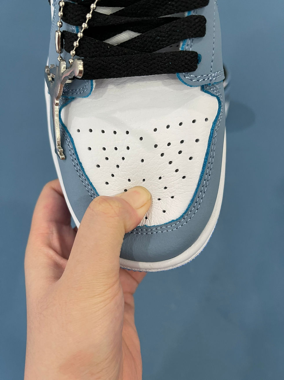 Thumbnail: W63 Jordan University Blue Low (SC)