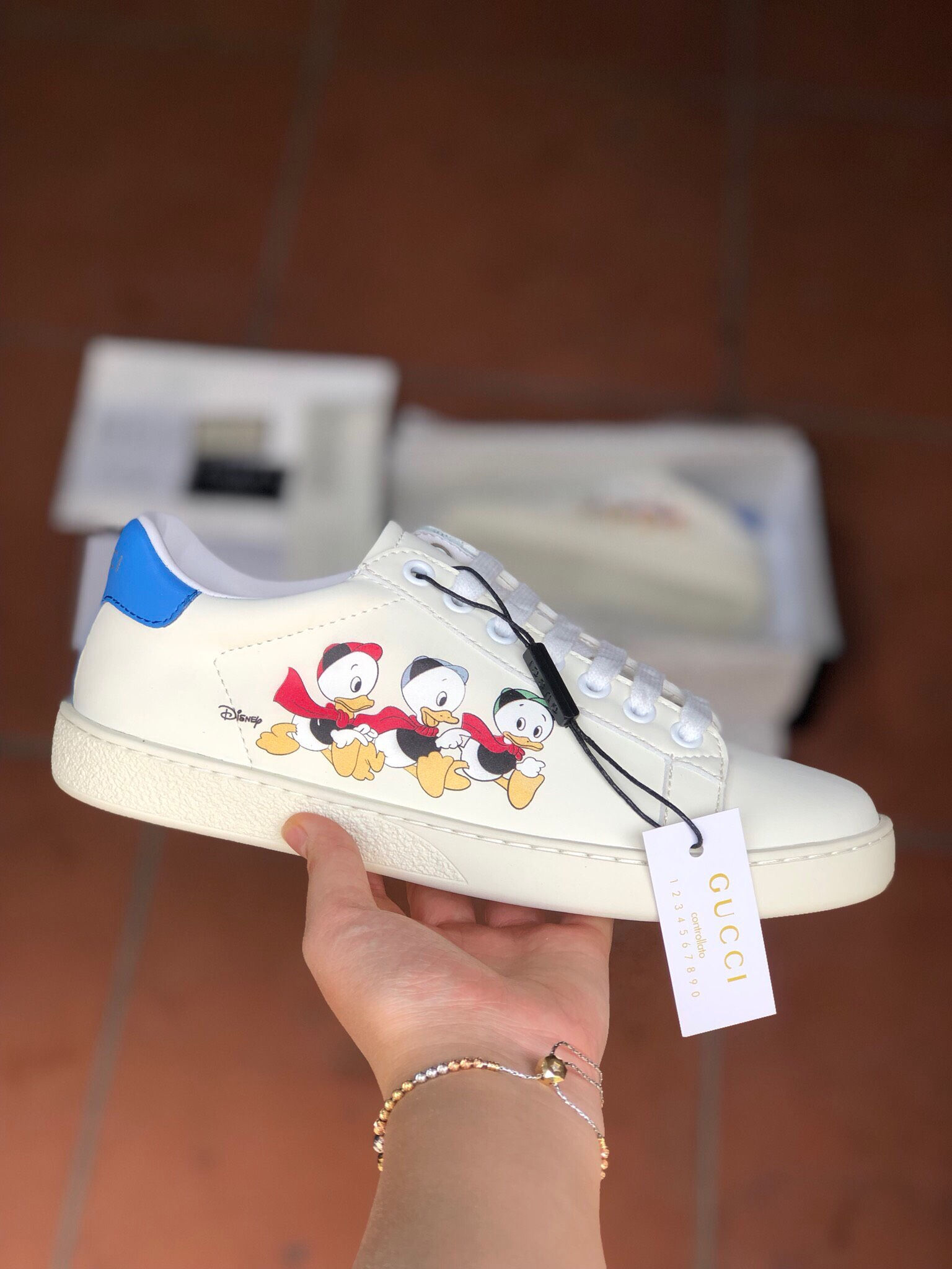 W04 Gucci Ace Vịt Disney (SC)