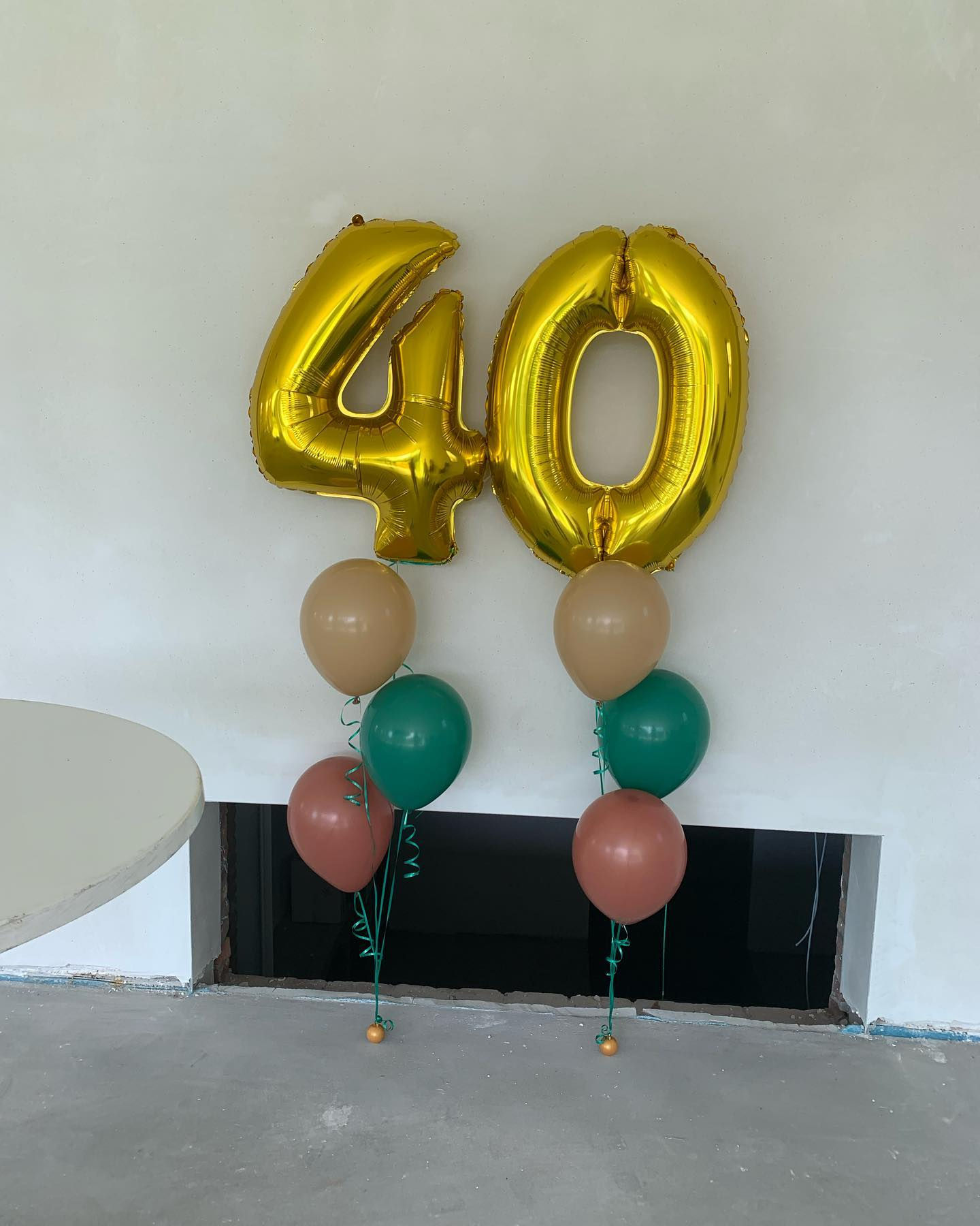 Cijferboeket met 3 helium ballonnen