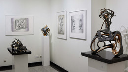 knupp gallery - peter niznansky - vystava soch praha 1.jpeg