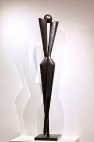 knupp gallery - jan vit socha minimalismus josephine baker 180 cm.jpeg