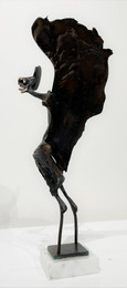 knupp gallery - igor kitzberger - bronz - pero, 33 cm.jpeg