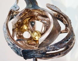 knupp gallery - peter niznansky - socha bronz zrozeni toho detail.jpeg