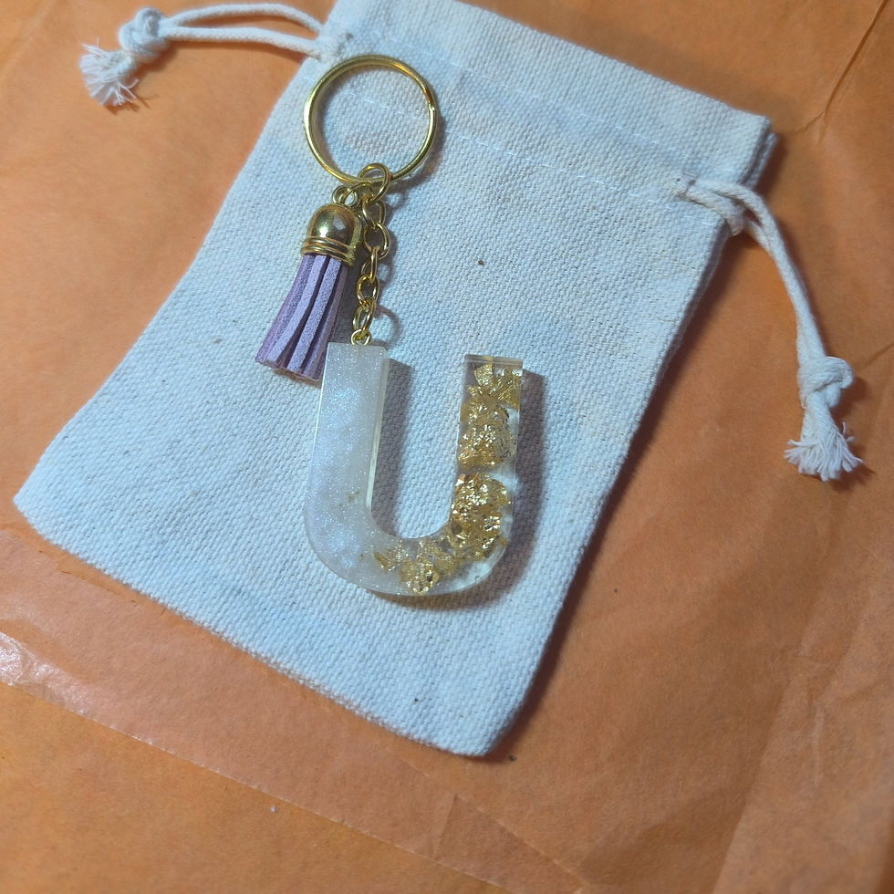 Miniatura: Porte-clés lettre U en résine personnalisable avec prénom blanc et or